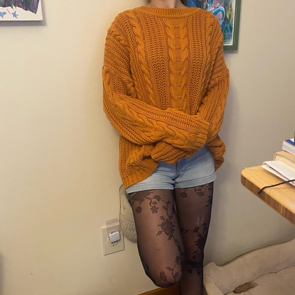 Meet your Posher, Allison - Picture 1 of 1